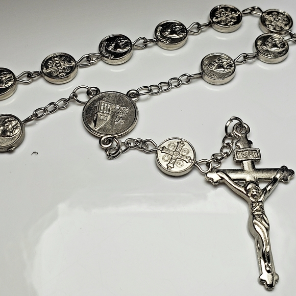 Religion piece - Picture 2 of 4